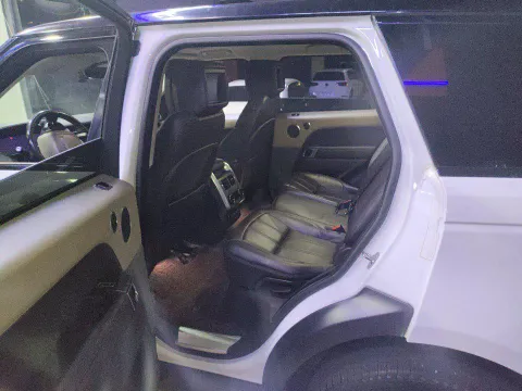 Land Rover