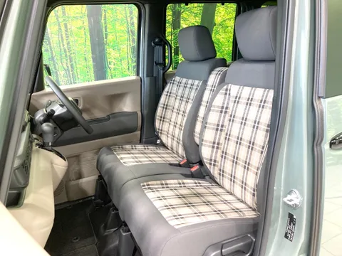 Honda N-BOX Joy