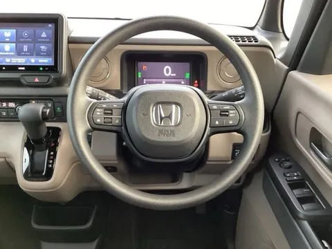 Honda N-BOX Joy