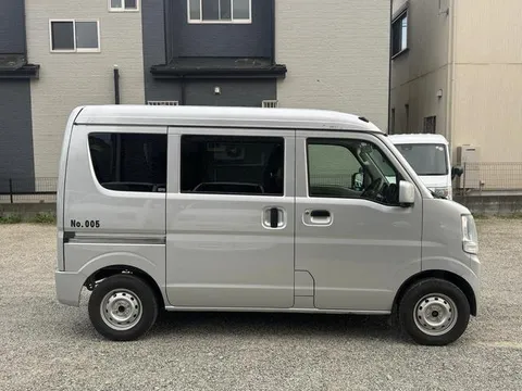 Nissan Clipper