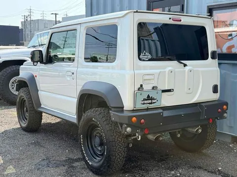 Suzuki Jimny Sierra