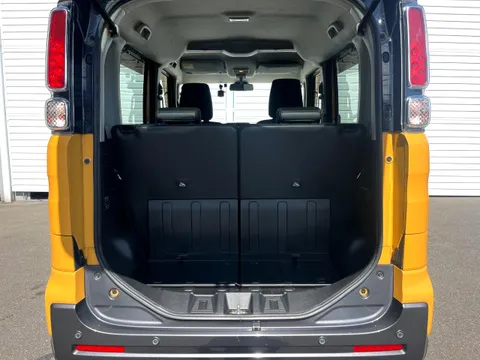 Suzuki Spacia Gear