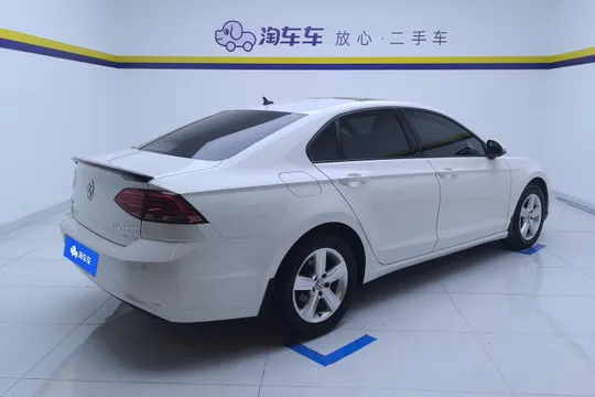Volkswagen Lamando