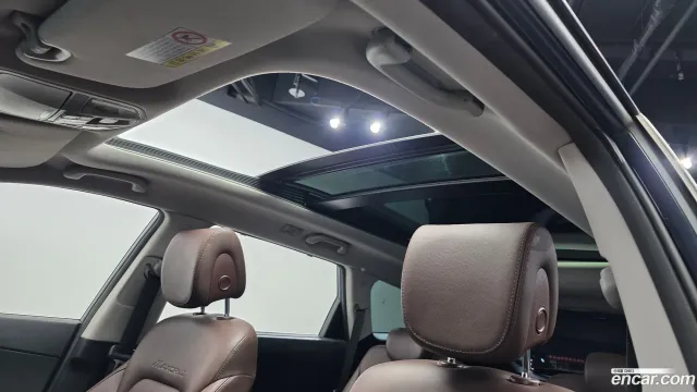 Hyundai Grand Santa Fe (Maxcruz)