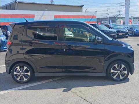 Mitsubishi eK X