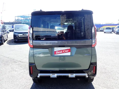 Mitsubishi Delica Mini