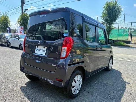 Mitsubishi eK Space