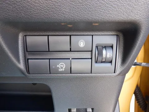 Mitsubishi eK X