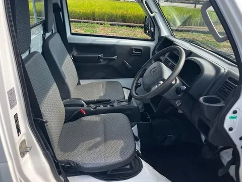 Mazda Scrum Truck