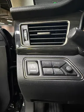 Hongqi H7