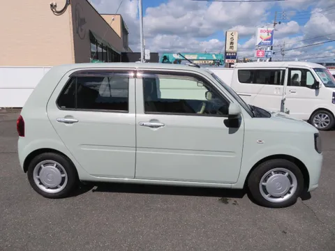 Daihatsu Mira Tocot