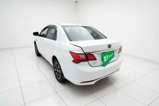 BYD F3