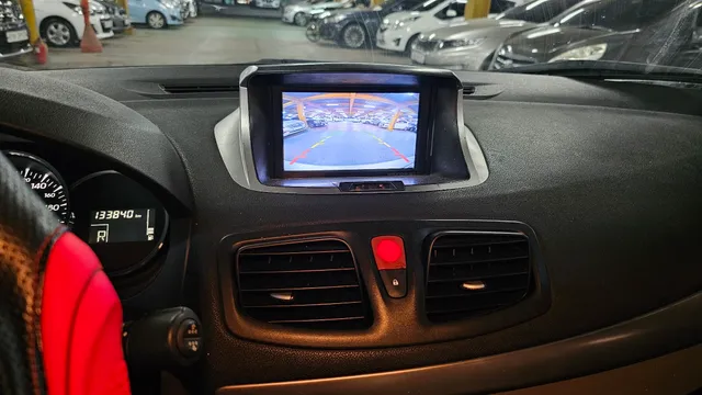 Renault SM3