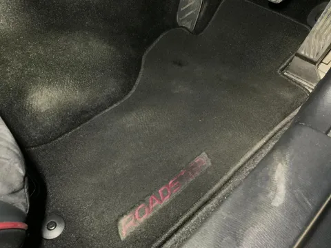 Mazda MX-5 (Roadster)