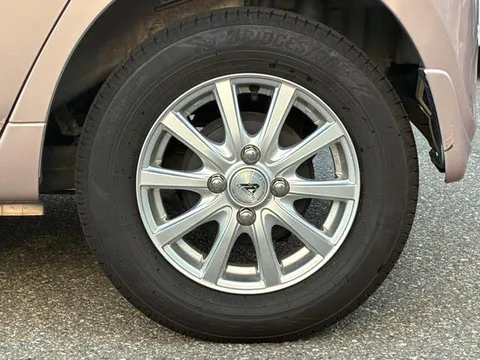 Subaru Pleo