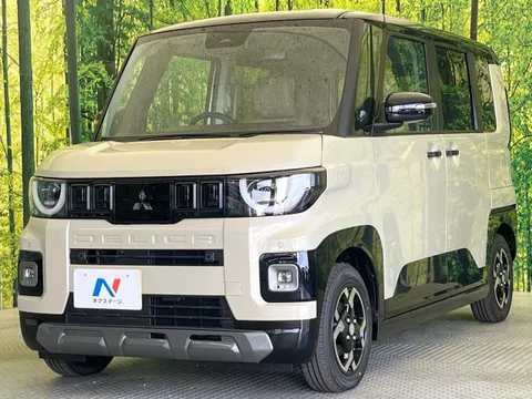 Mitsubishi Delica Mini