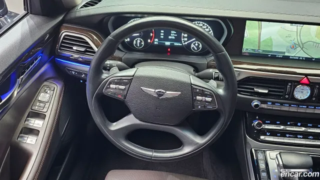 Genesis G90 (EQ900)