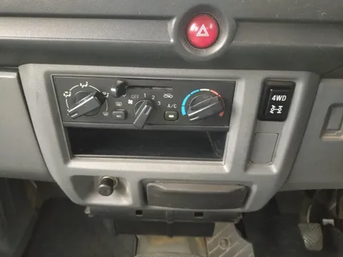 Nissan Clipper