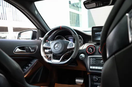 Mercedes-Benz