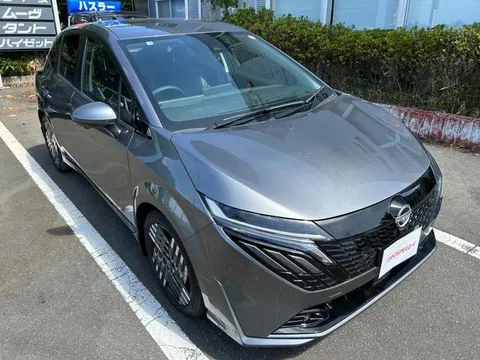 Nissan Note Aura