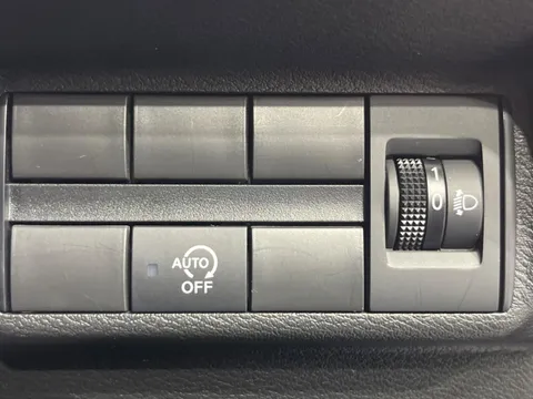 Mitsubishi eK X