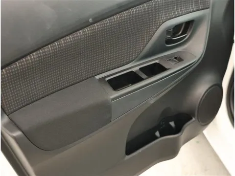Toyota Yaris (Vitz)