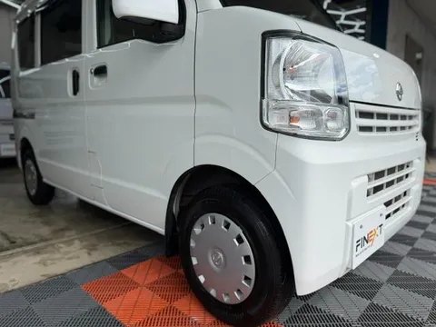 Nissan Clipper