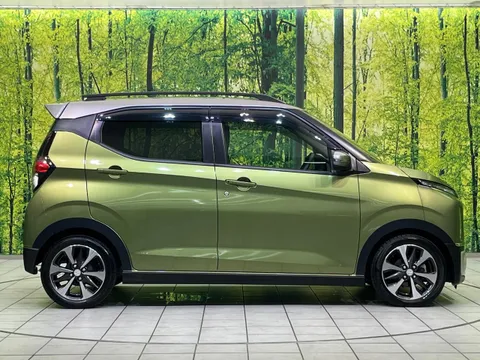Mitsubishi eK X