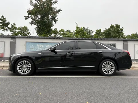 Cadillac CT6