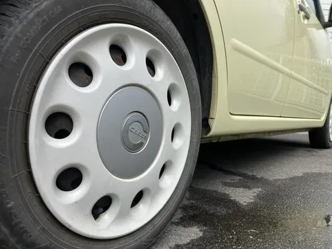 Daihatsu Mira Cocoa