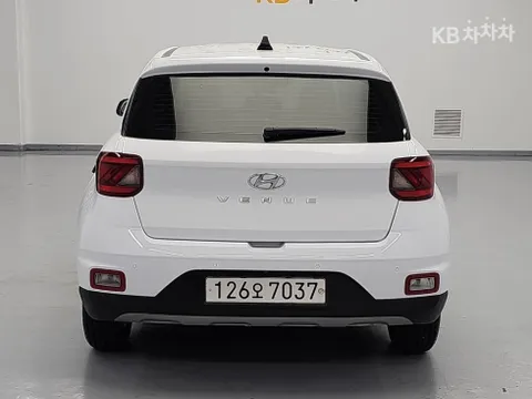 Hyundai Venue