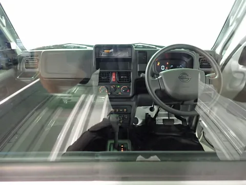 Nissan Clipper Truck
