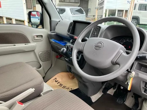 Nissan Clipper