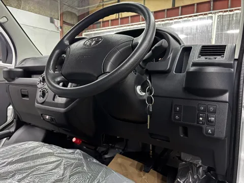 Toyota TownAce Van