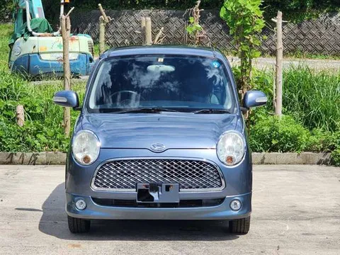 Daihatsu Mira Gino