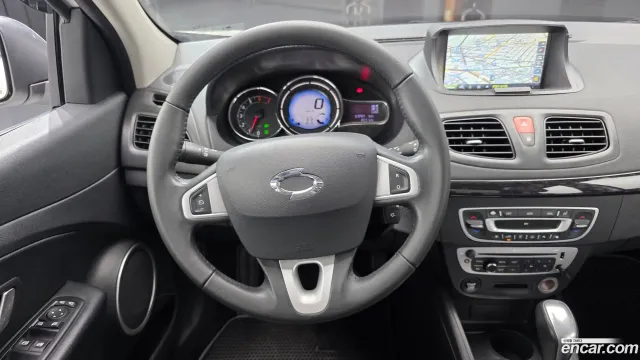 Renault SM3