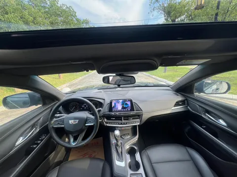 Cadillac CT4