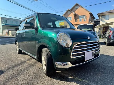 Daihatsu Mira Gino