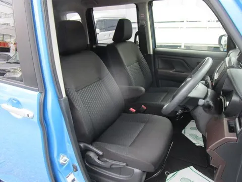 Toyota Tank