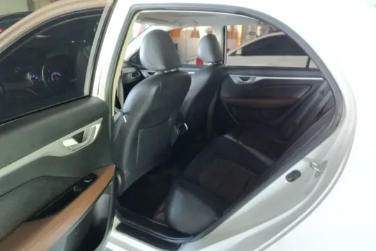 Geely Vision