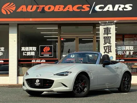 Mazda MX-5 (Roadster)