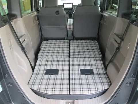 Honda N-BOX Joy