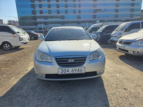 Hyundai Elantra (Avante)