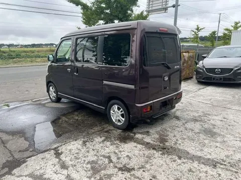 Daihatsu Atrai Wagon
