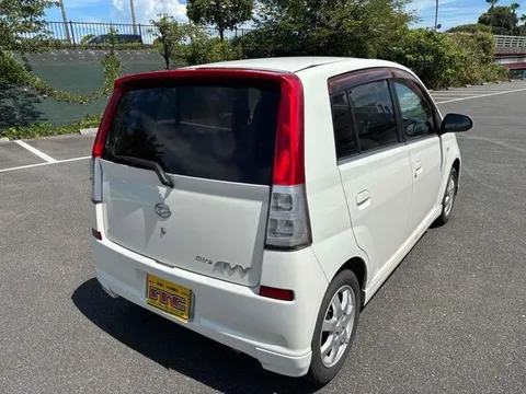 Daihatsu Mira AVY