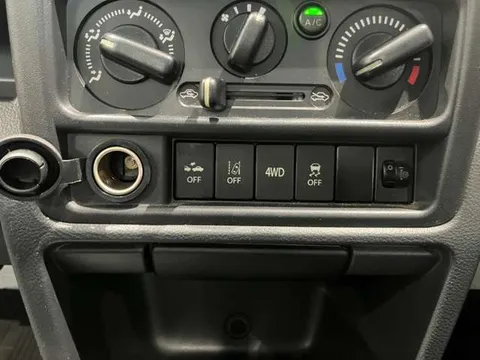 Nissan Clipper Truck