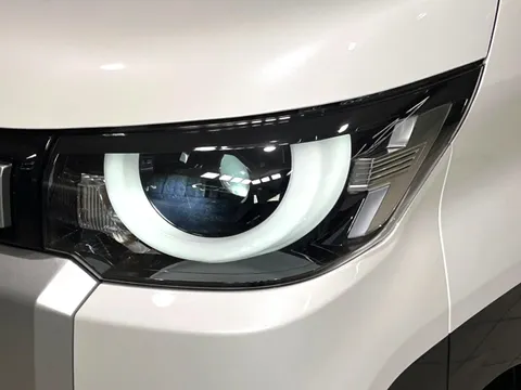 Mitsubishi Delica Mini