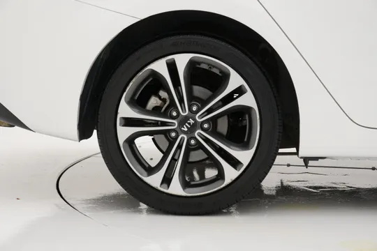 Kia Cerato (K3)