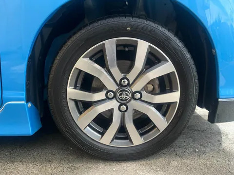 Toyota Tank