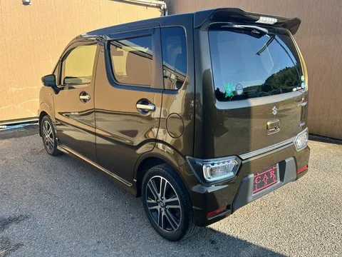 Suzuki Wagon R Stingray